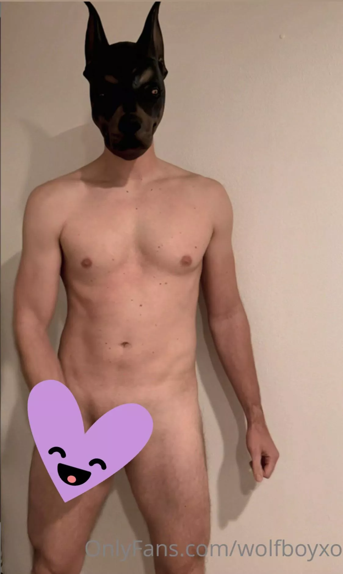 It’s Saturday! ☀️ Who wants to join me in the park? 🐺🌳 posted by wolfboyxo