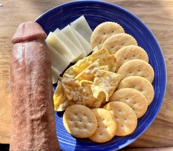 It’s snacktime by herfavoritebbc