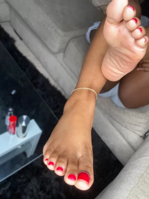 It’s so late and I’m bored massaging my feet and watching Netflix by mariakane1997