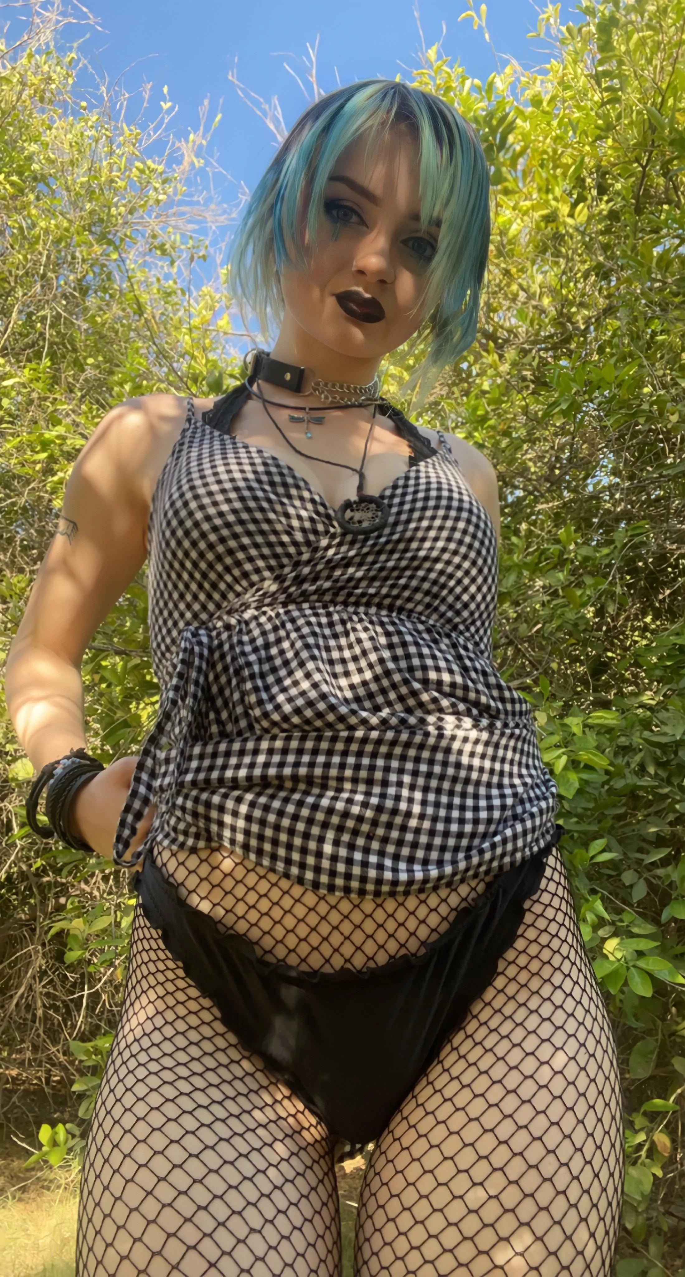 It’s sundress season;) posted by allthatrecoil