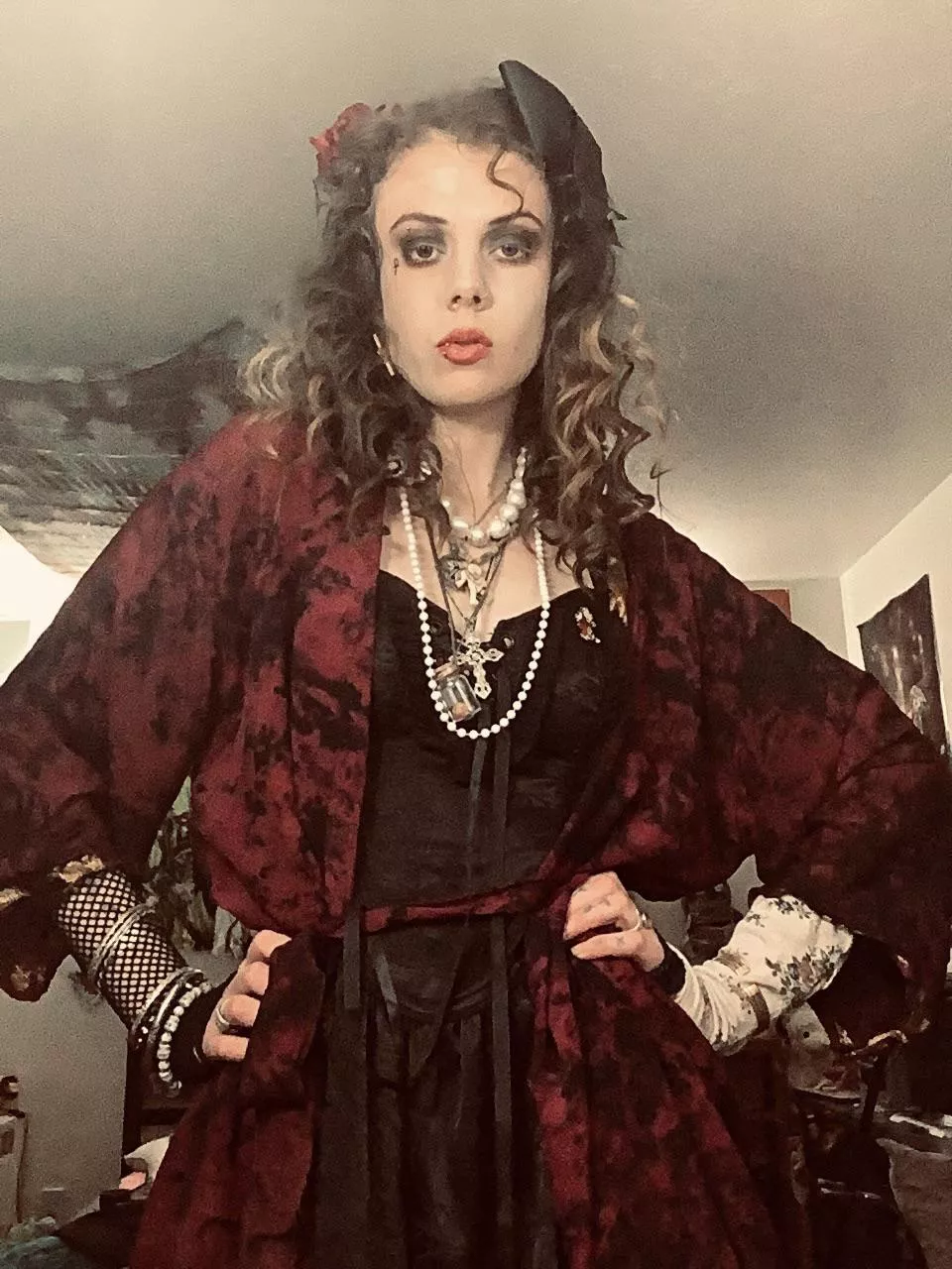 It’s the day of Worship— so get down on your knees, bitch! posted by GoddessOpheliaJones