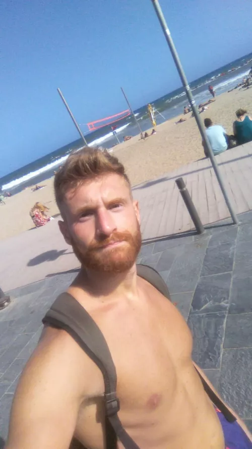 It's the weekend, Happy weekend guys! by MarcGingerish