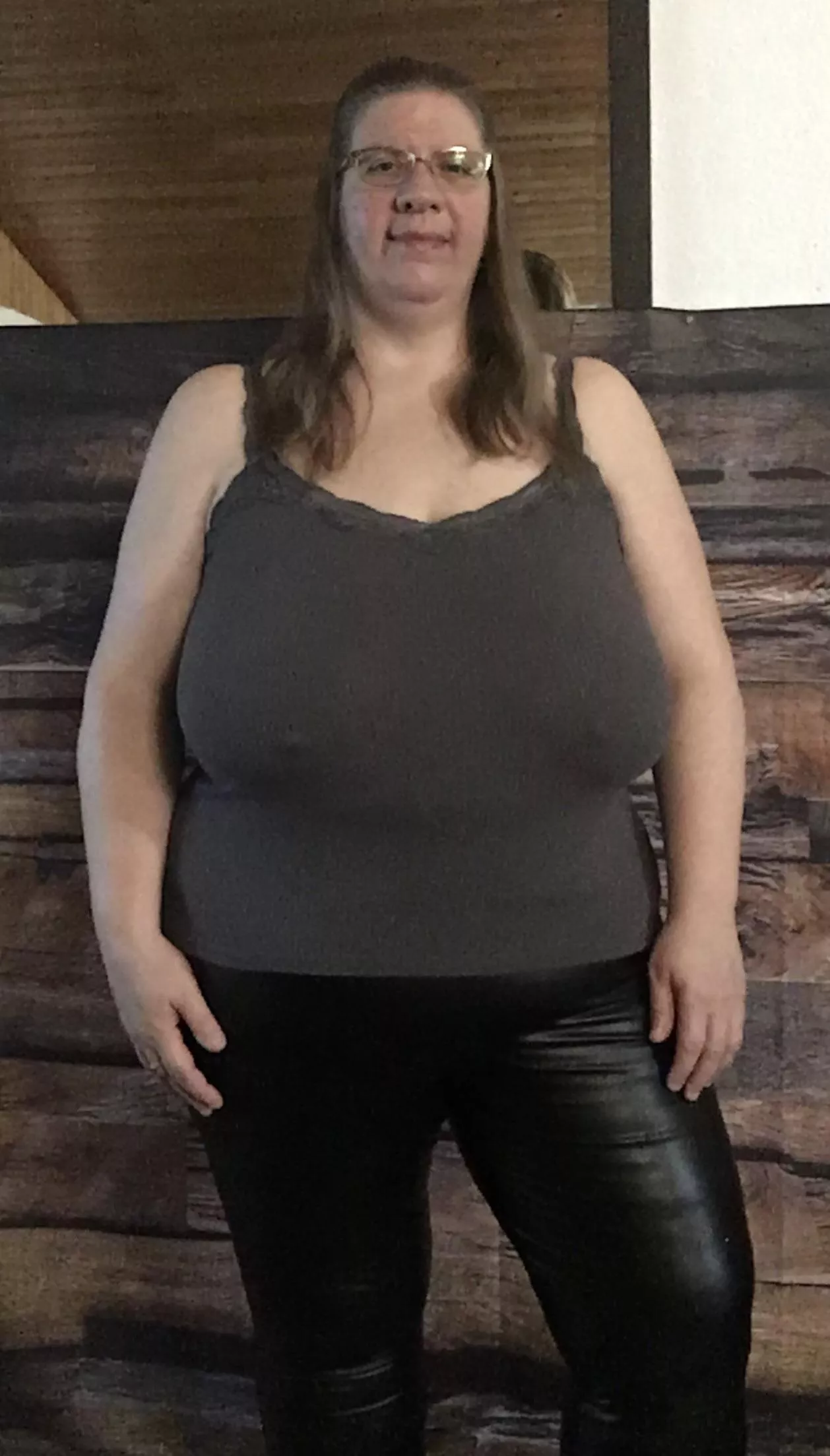 It’s the weekend so the girls get to hang freely! posted by CharKrat