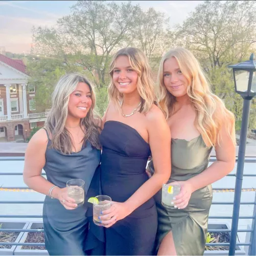 It's time for the sorority spring formal! by UnloadingMySaves