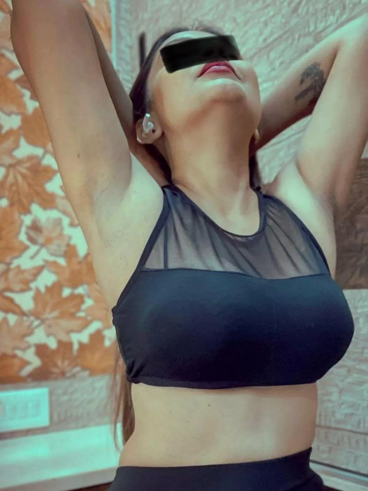 I’ve a fetish for armpits 😋 posted by bayareadesi