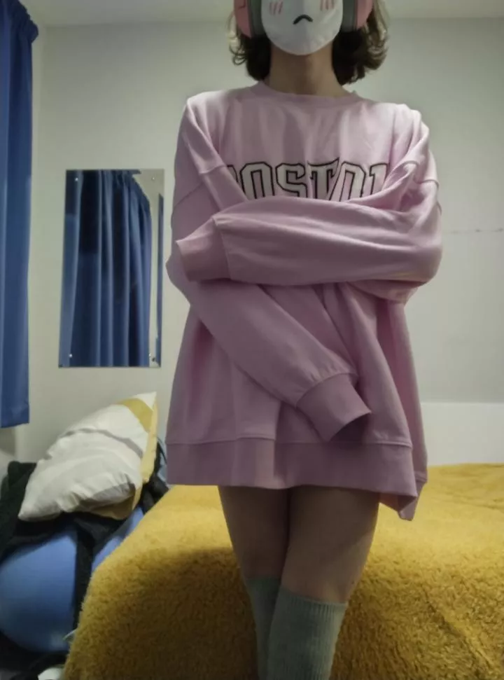 I've been feeling pretty down for the past while, sry for reaching out but a few kind words would be nice to hear atm <3 posted by Kieko_1