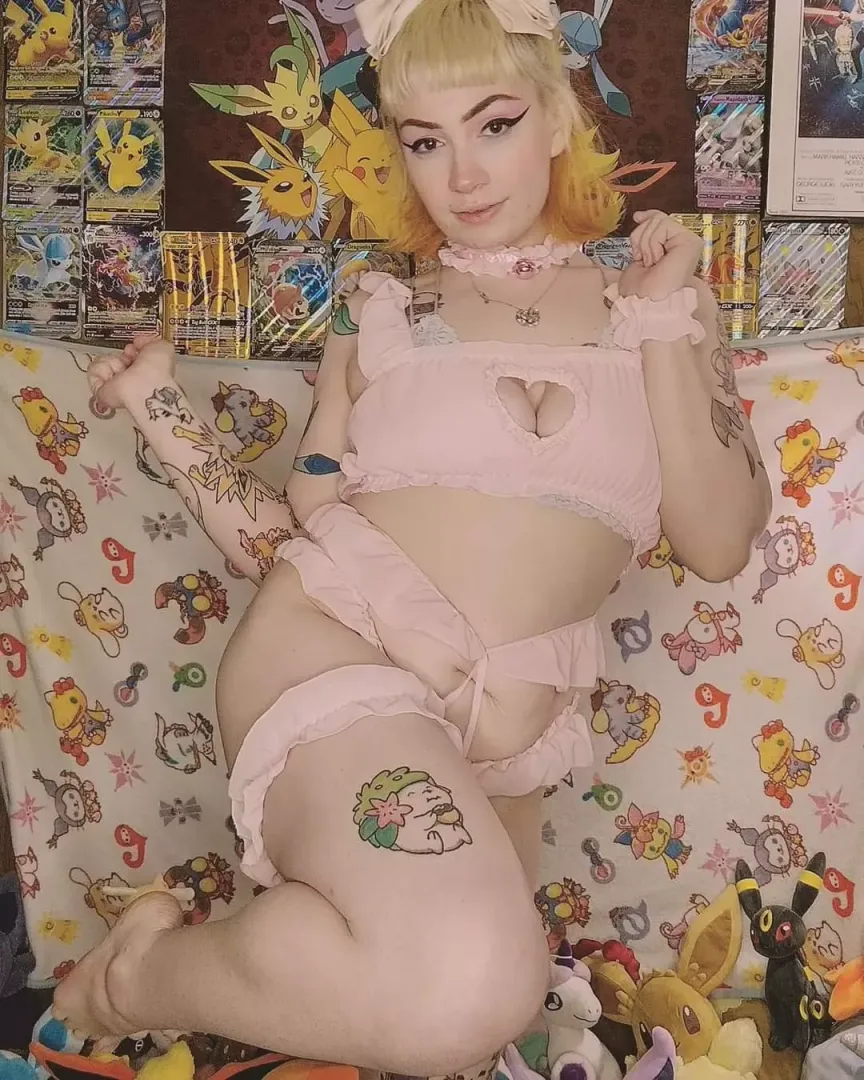 I've been having such naughty fantasies in my head today 🤤🤤💖 posted by PrincessKat6