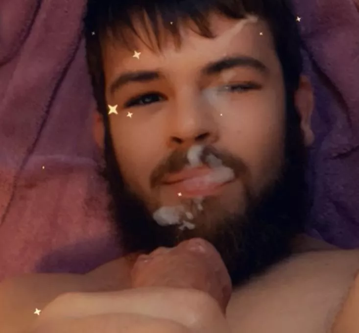 I’ve been told I have a pretty mouth 😅 posted by cuddlebug6969