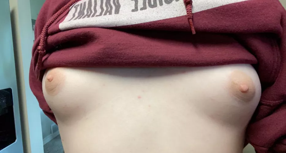 I’ve been told I have cute nipples ^^ by LilithYourWife