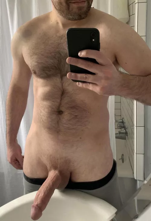 I’ve been told I’m hot for a Pittsburgh guy lol ;) by fitguypitt