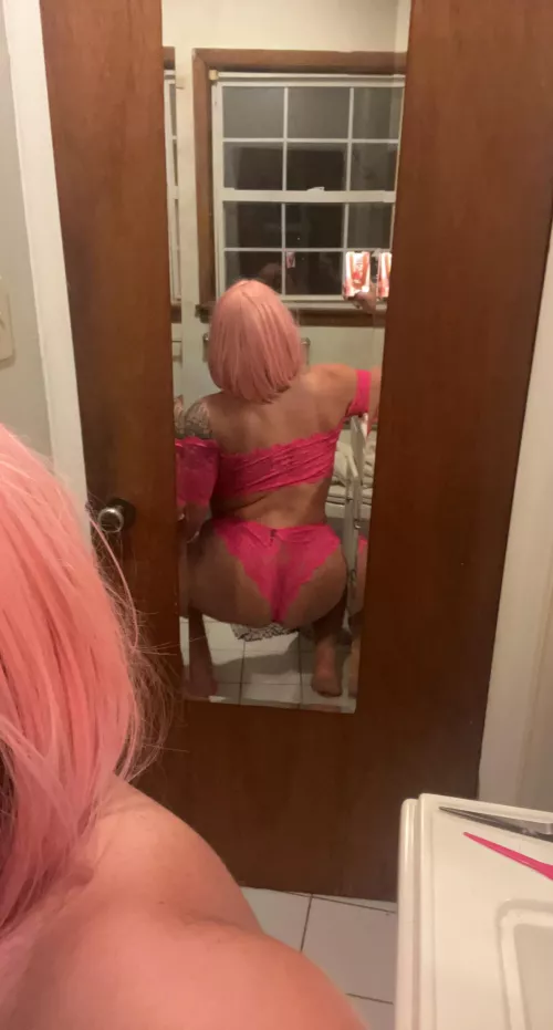 I’ve been working on my ass lately what do you think? 🍑 by PinkBria