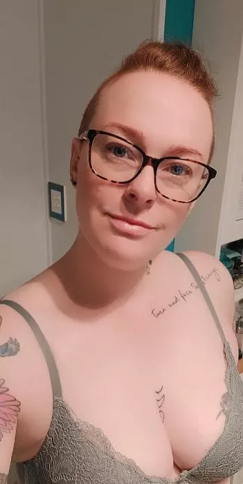 I've decided my 40s is my time to attempt sexiness... posted by arnacrowley