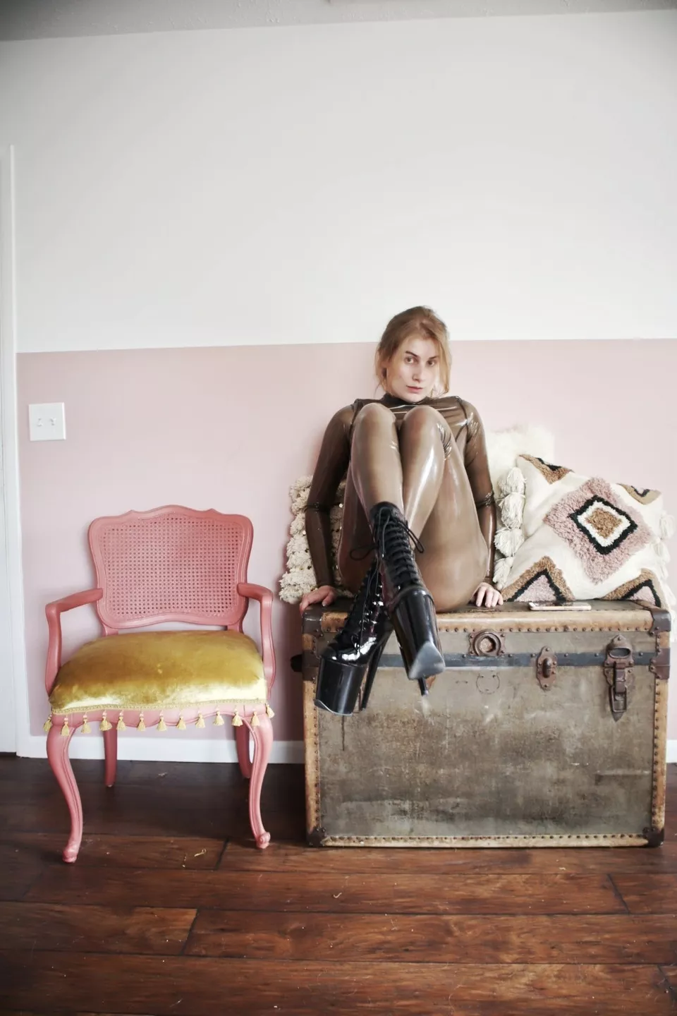 I've got a secret 🤫 posted by welcome_to_jezebels