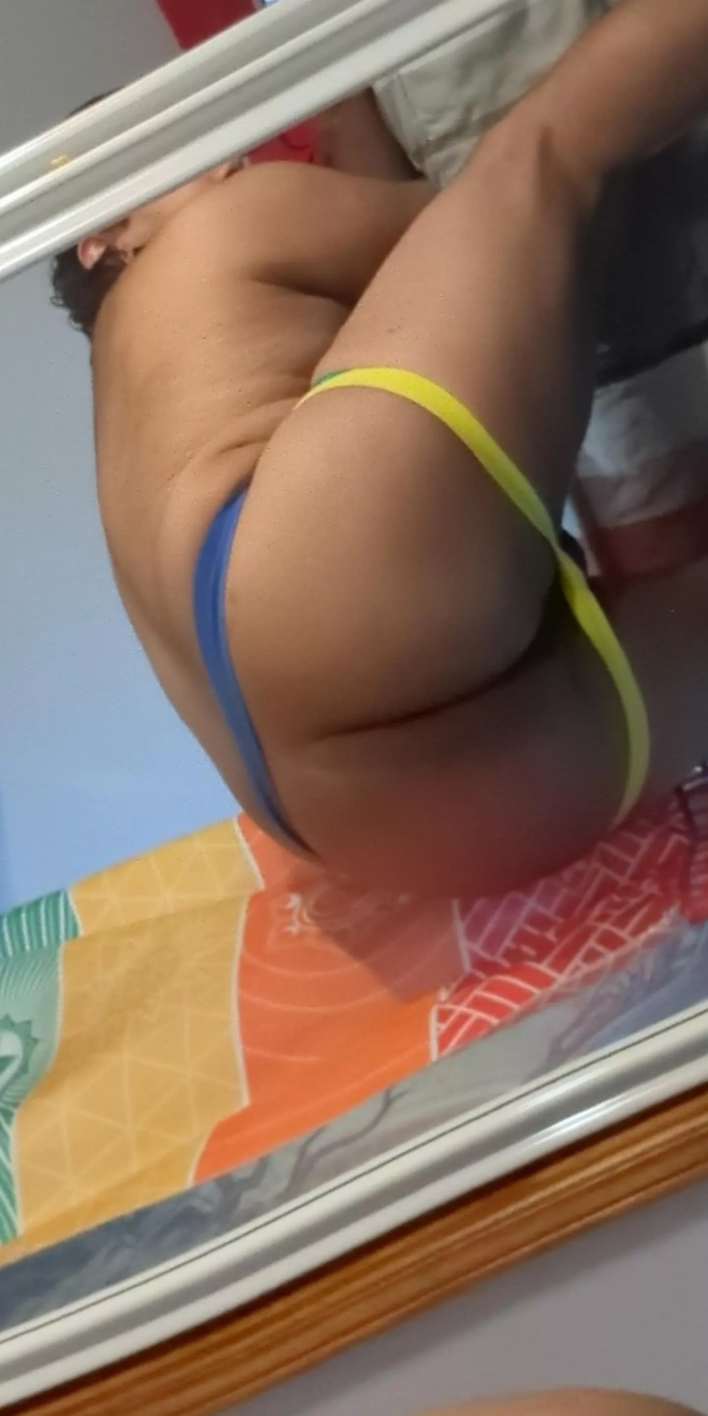 I've had a semi since I put these on. lol am I wearing it right? do people actually go to the gym like this ?? posted by Ohhhhhnooooo