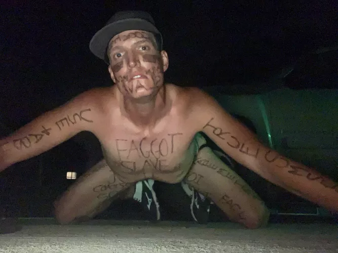 I’ve had hundreds of cocks in my holes and I’m constantly wanting more and more. Treat me like the nasty cumslut that I am! by kinkybottomboi69