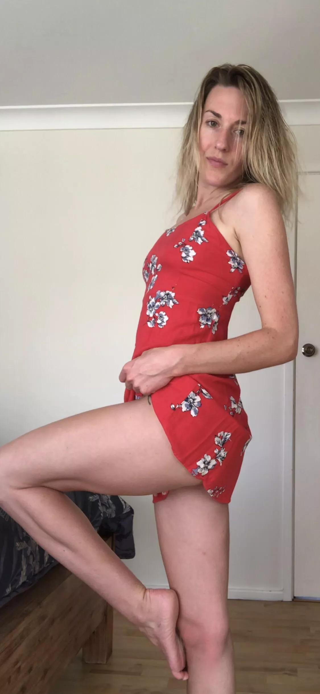 I’ve never considered red to be “my color”…what do you think? 🥰 posted by bettyofftherails