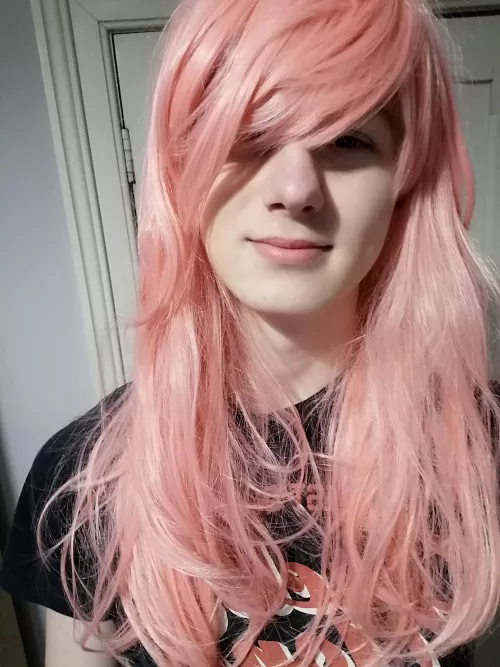 I've still gotta figure out the fringe part 🙈 but how does it look? by throwawaynameboyo