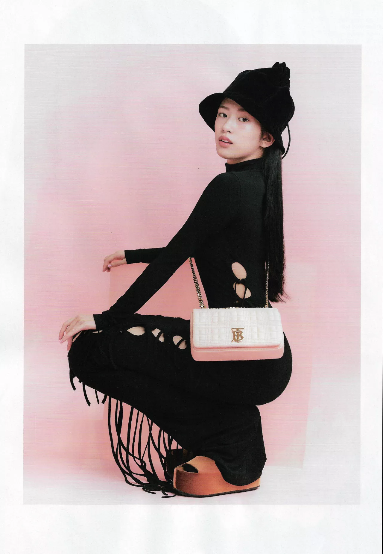 IVE - Yujin posted by Jean_yihe