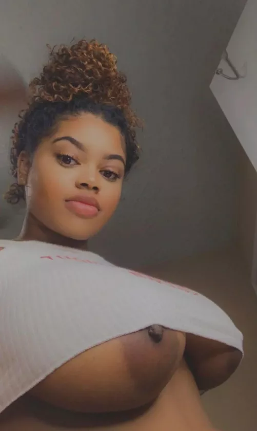 Jamaican Sensation 🇯🇲🇯🇲💋🤪 by 2228yanna