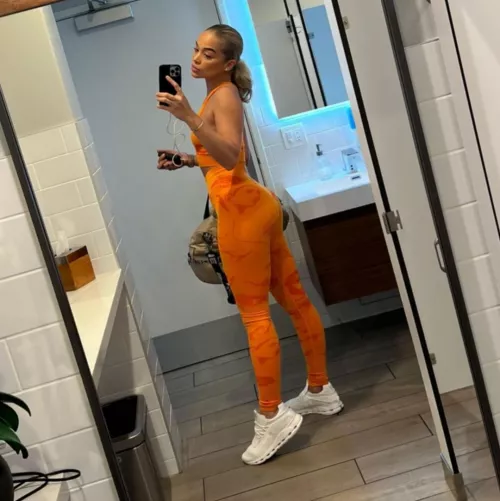 Jasmine Sanders by VikingDelights