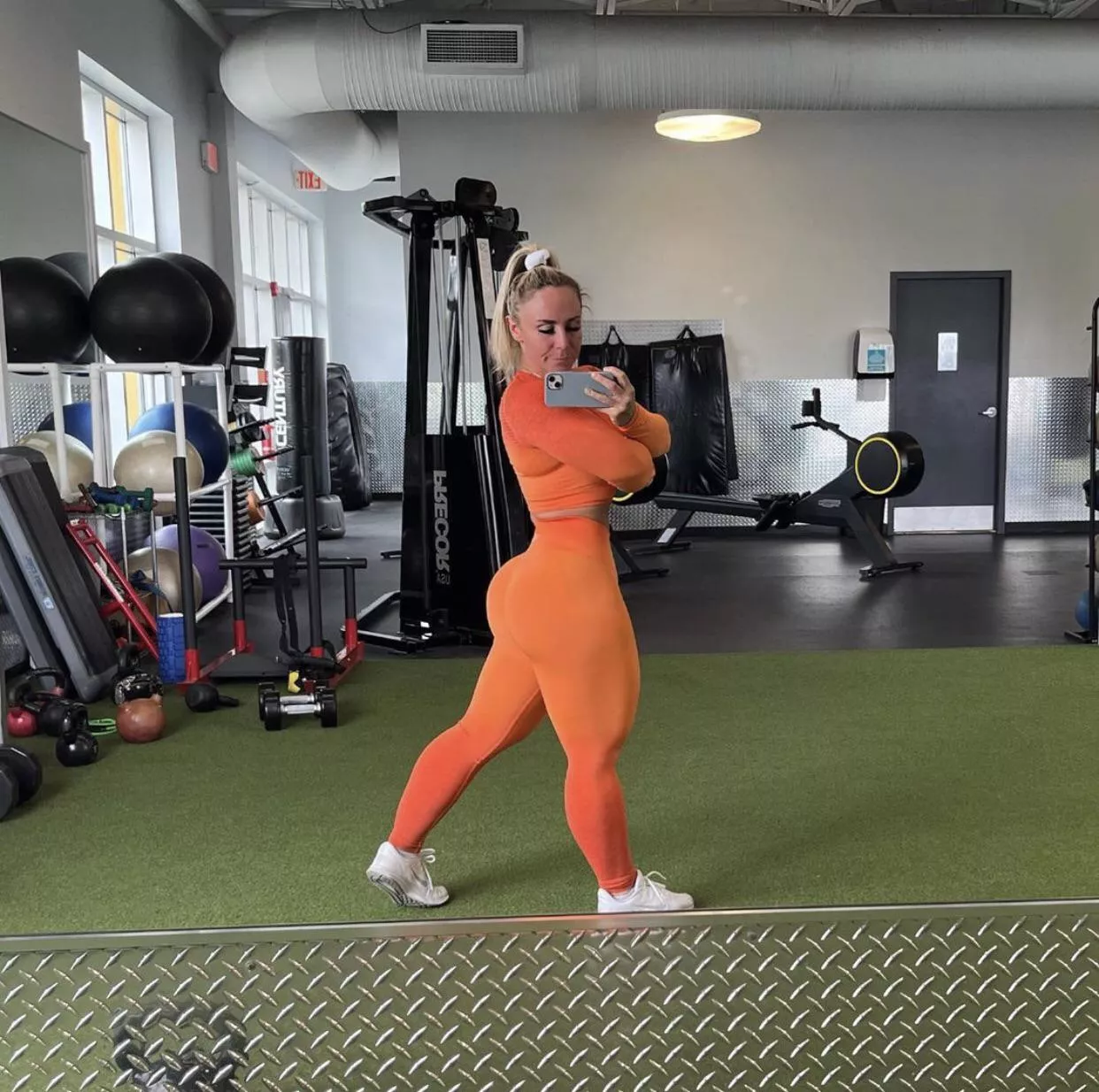 Jazmin Gillespie - Holy thickness posted by John82boy