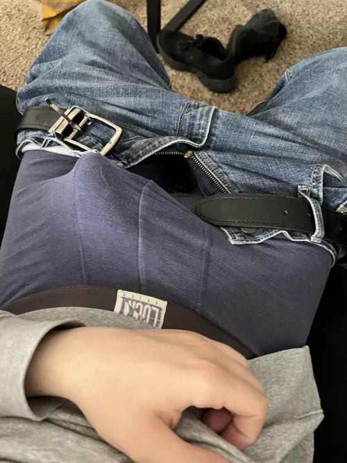 Jeans get so annoying, hmu for more! by Rob22044