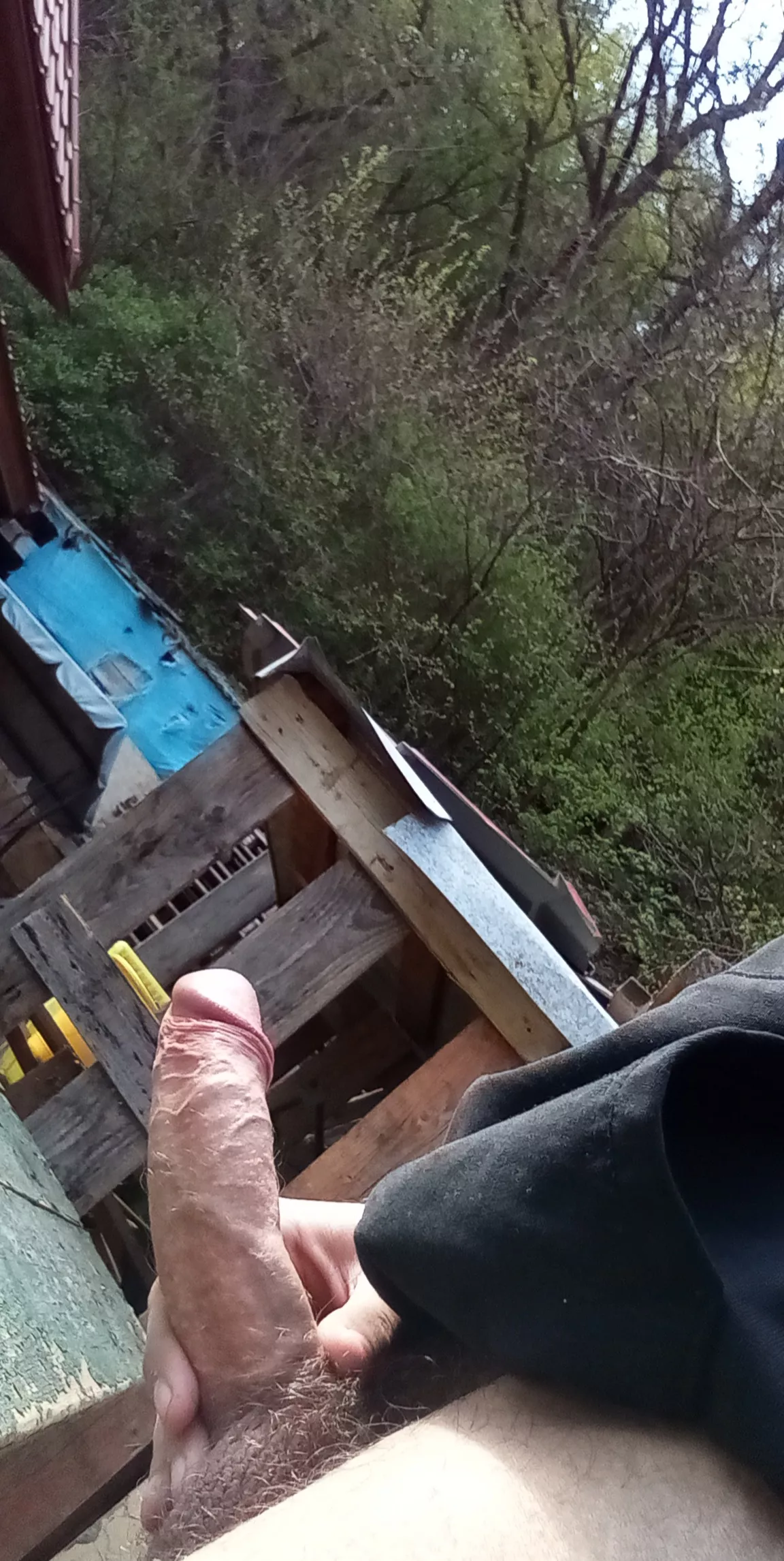 jerking outside posted by Existing-College2773