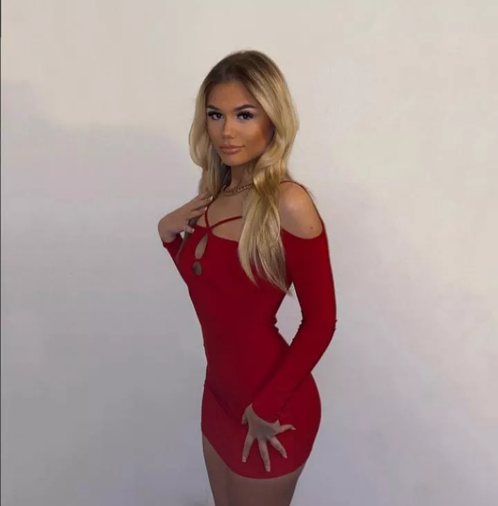 Jess posted by corruptusextremis