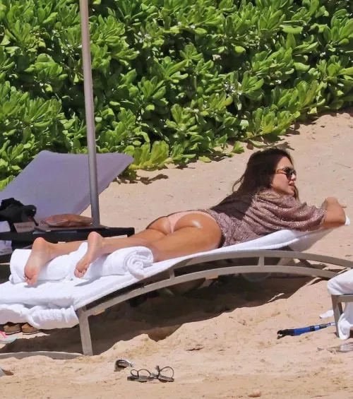 Jessica Alba by ApplicationHot7733