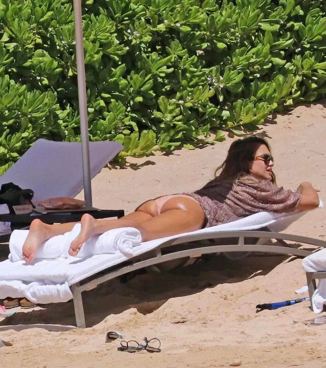 Jessica Alba posted by ApplicationHot7733