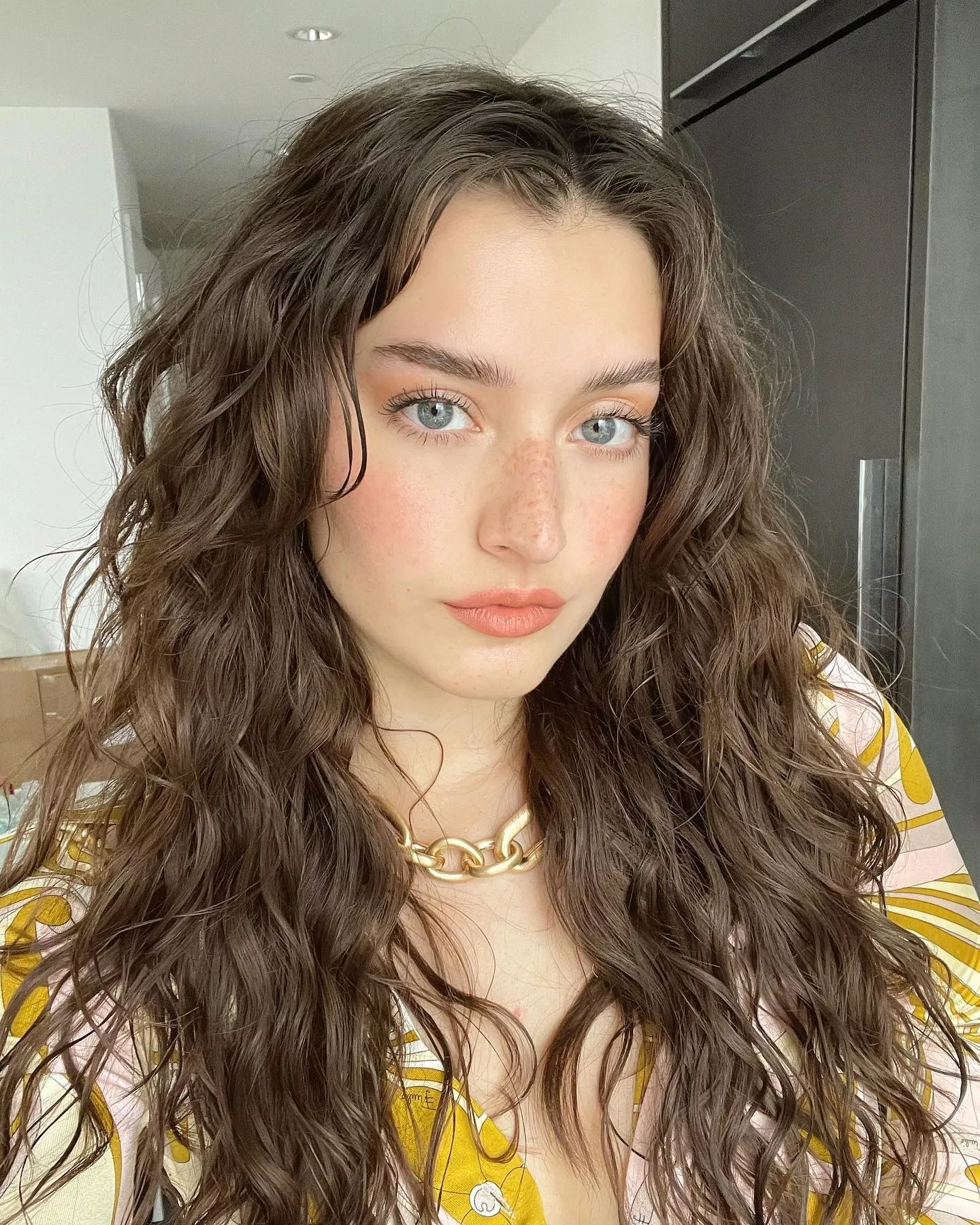 Jessica Clements posted by shbmpl