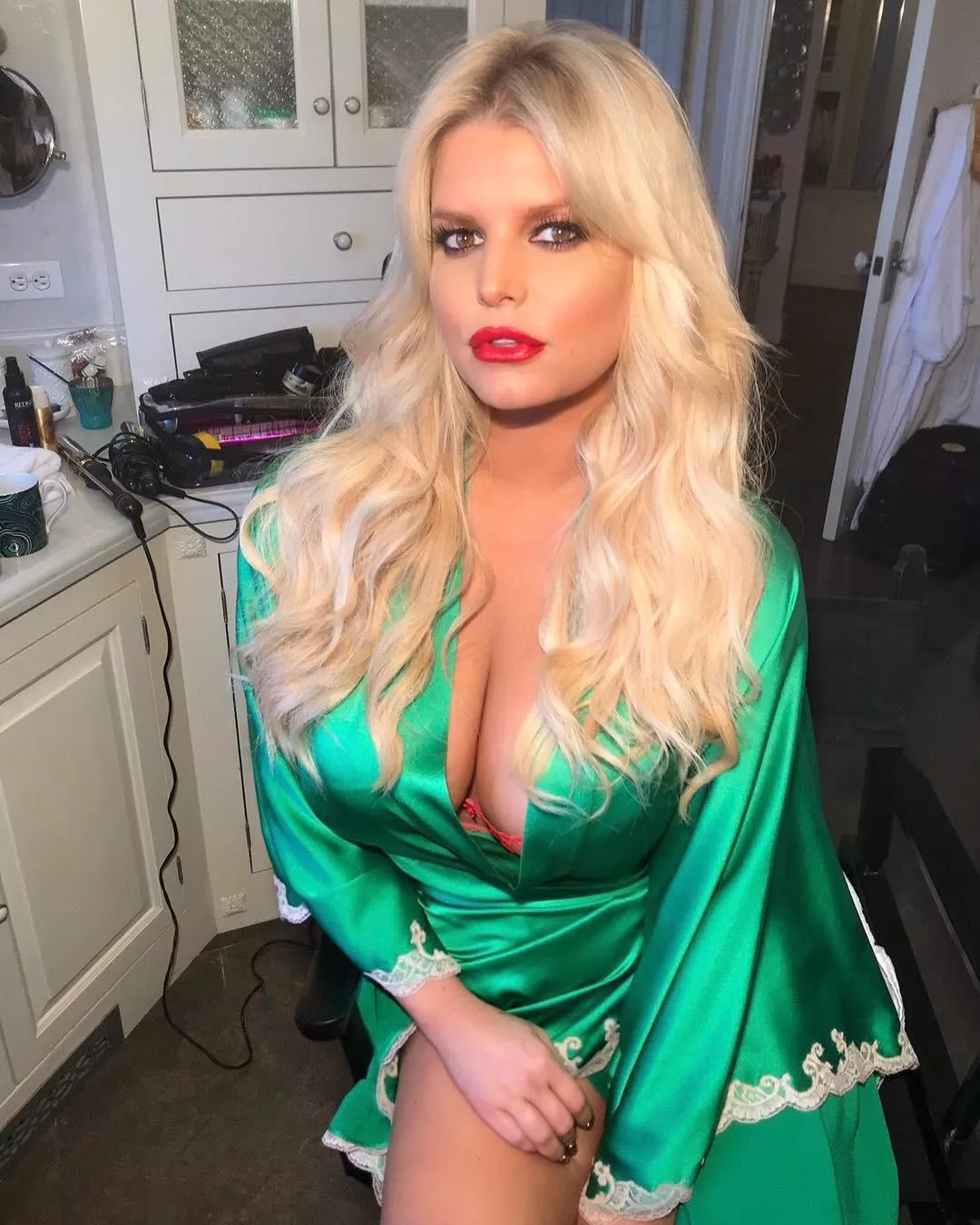 Jessica Simpson posted by rockyfortis