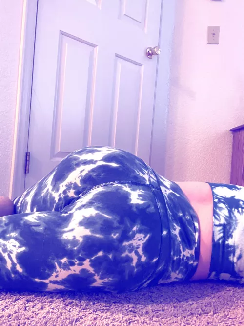 Jiggle jiggle 😝 by RemSleepy