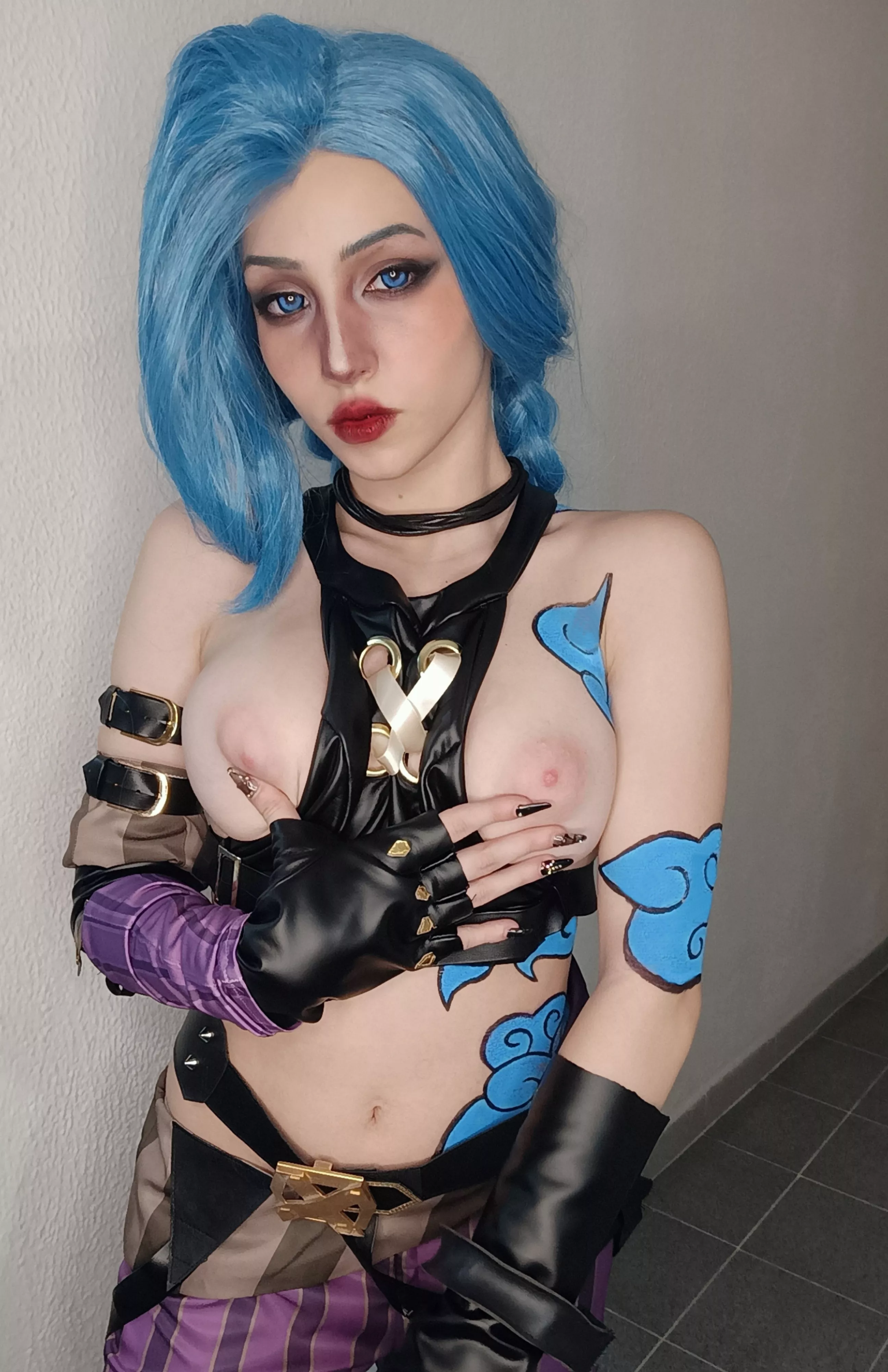 Jinx from League of legends by Mochidolll posted by No-Acanthisitta317