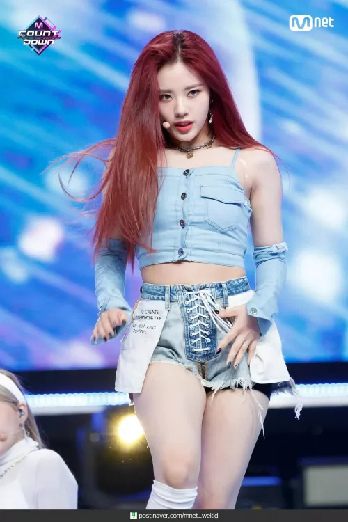 Jiwon - Fromis_9 by Ahdamn90