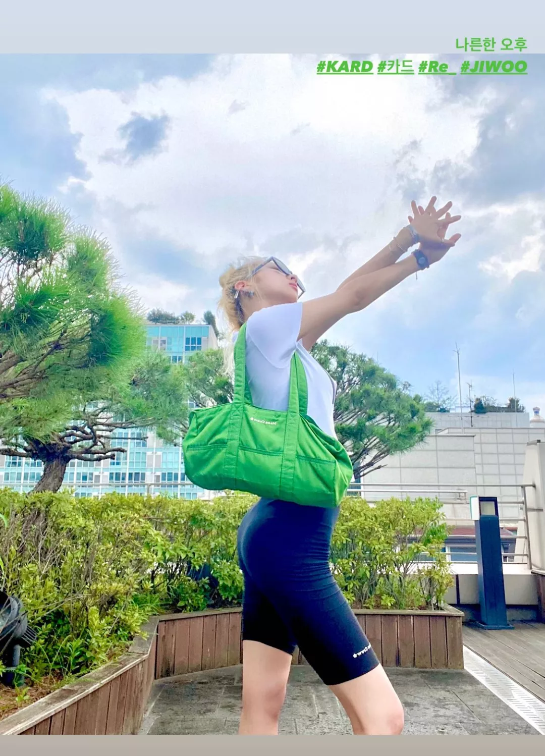 Jiwoo - KARD posted by FlakyBid