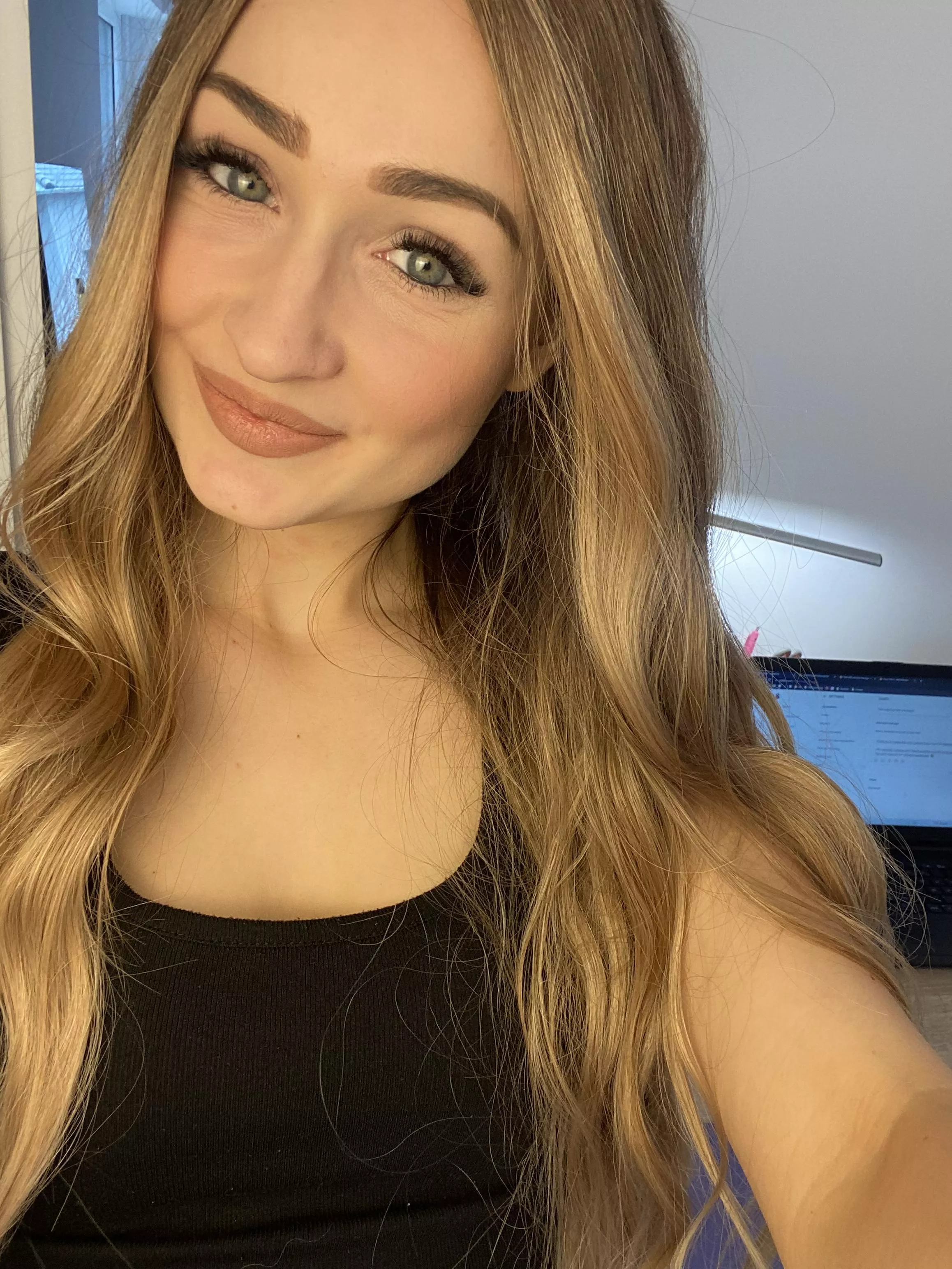 Joana Klein posted by joanaklein