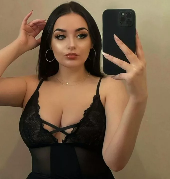 Jodie posted by corruptusextremis