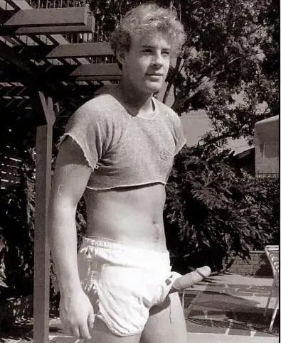 “John Erich” … posted by neilfromsydney2003