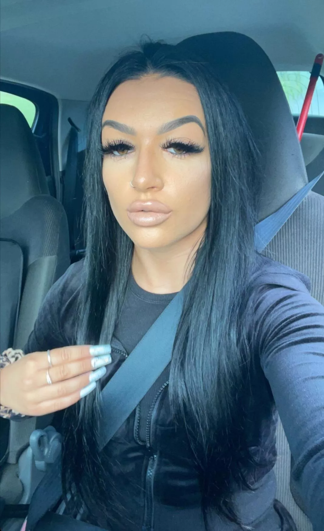 join me for a ride? posted by boynunboynun77