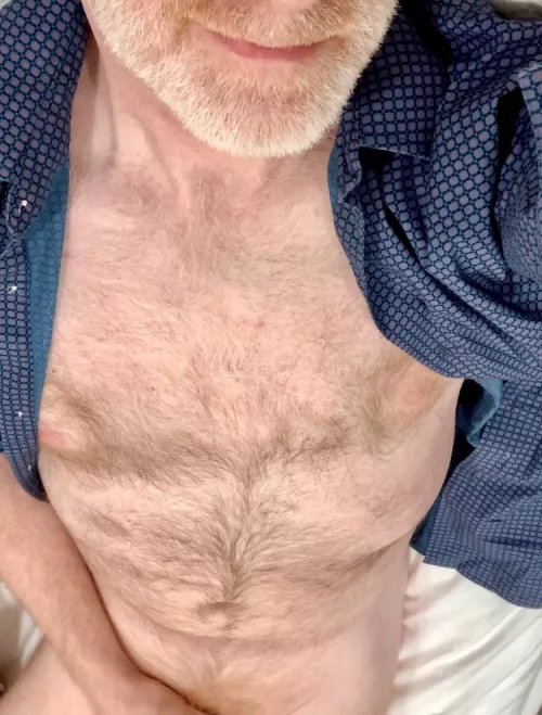 Join me for some fun? I promise to tickle your thighs with my whiskers. by ZelaznyFan68