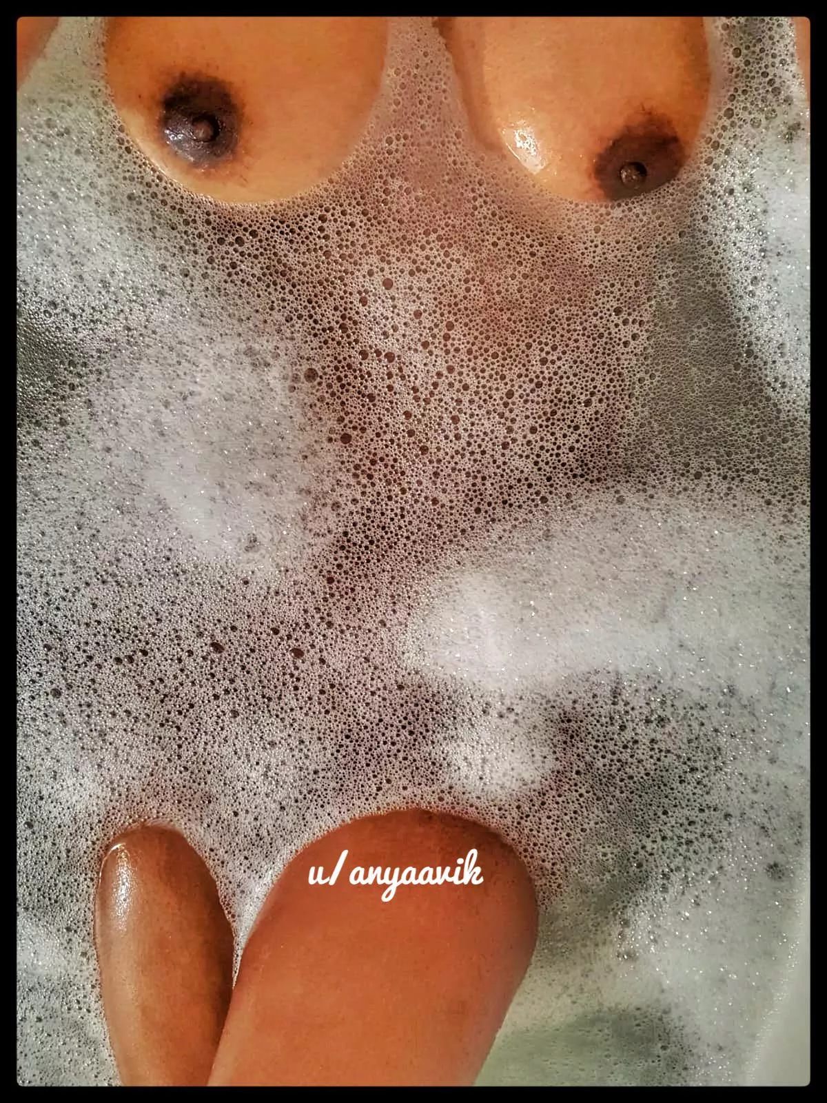 Join me in bath [F] posted by AnyaAvik