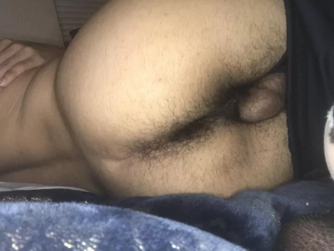 Join me in bed? by MascTwinq