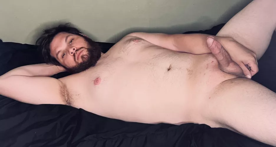 Join me in bed..35 bi married daddy by StonerMike86