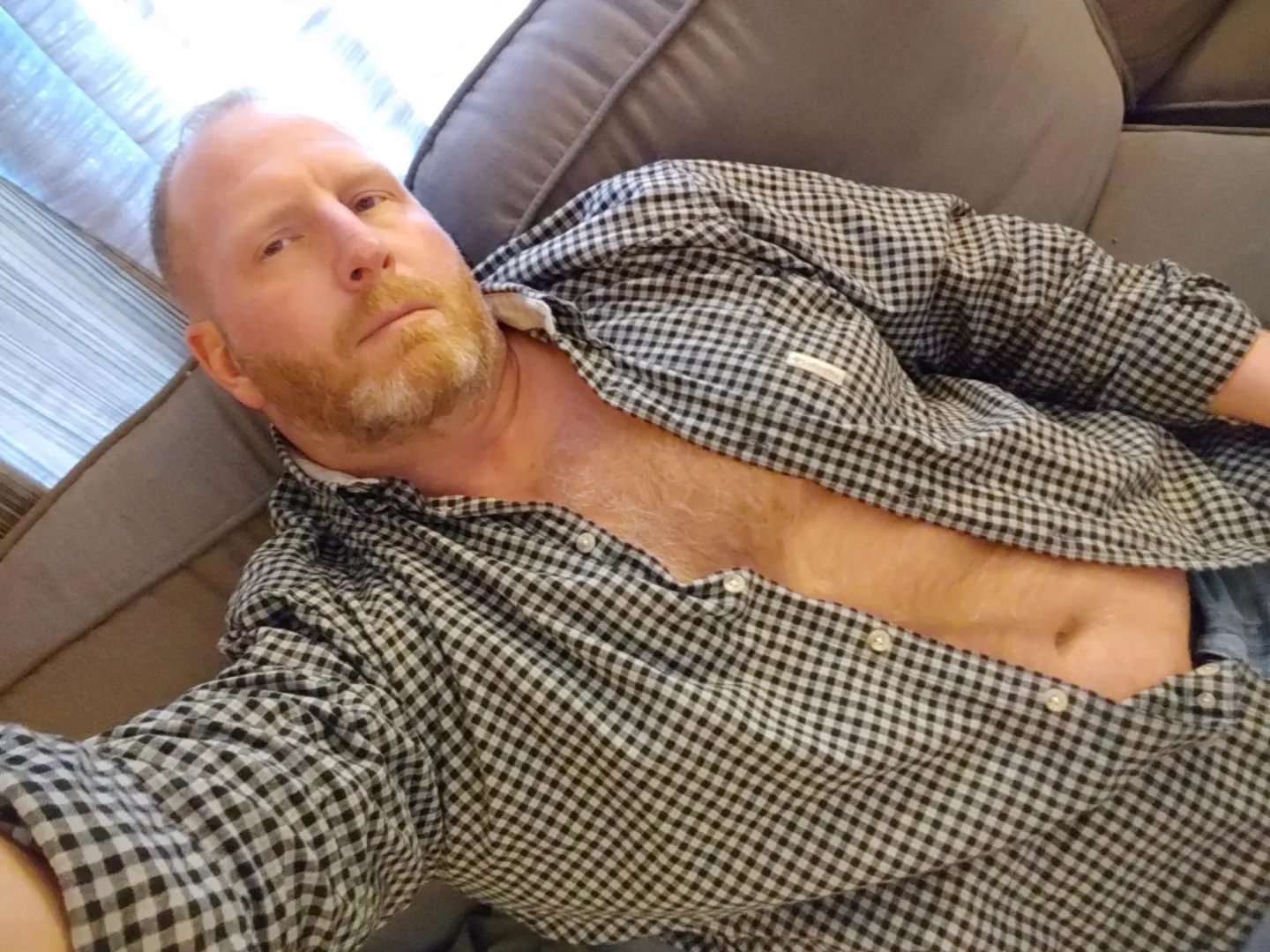 join me on couch? by jmat73