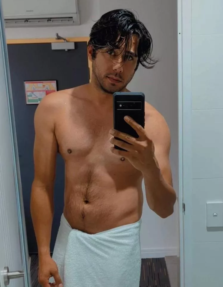 Jojo Zaho posted by gigiisgoode