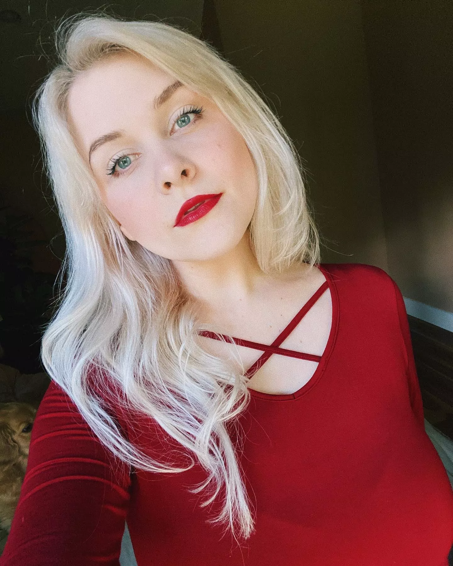 Julia posted by imgonnaplopmypants