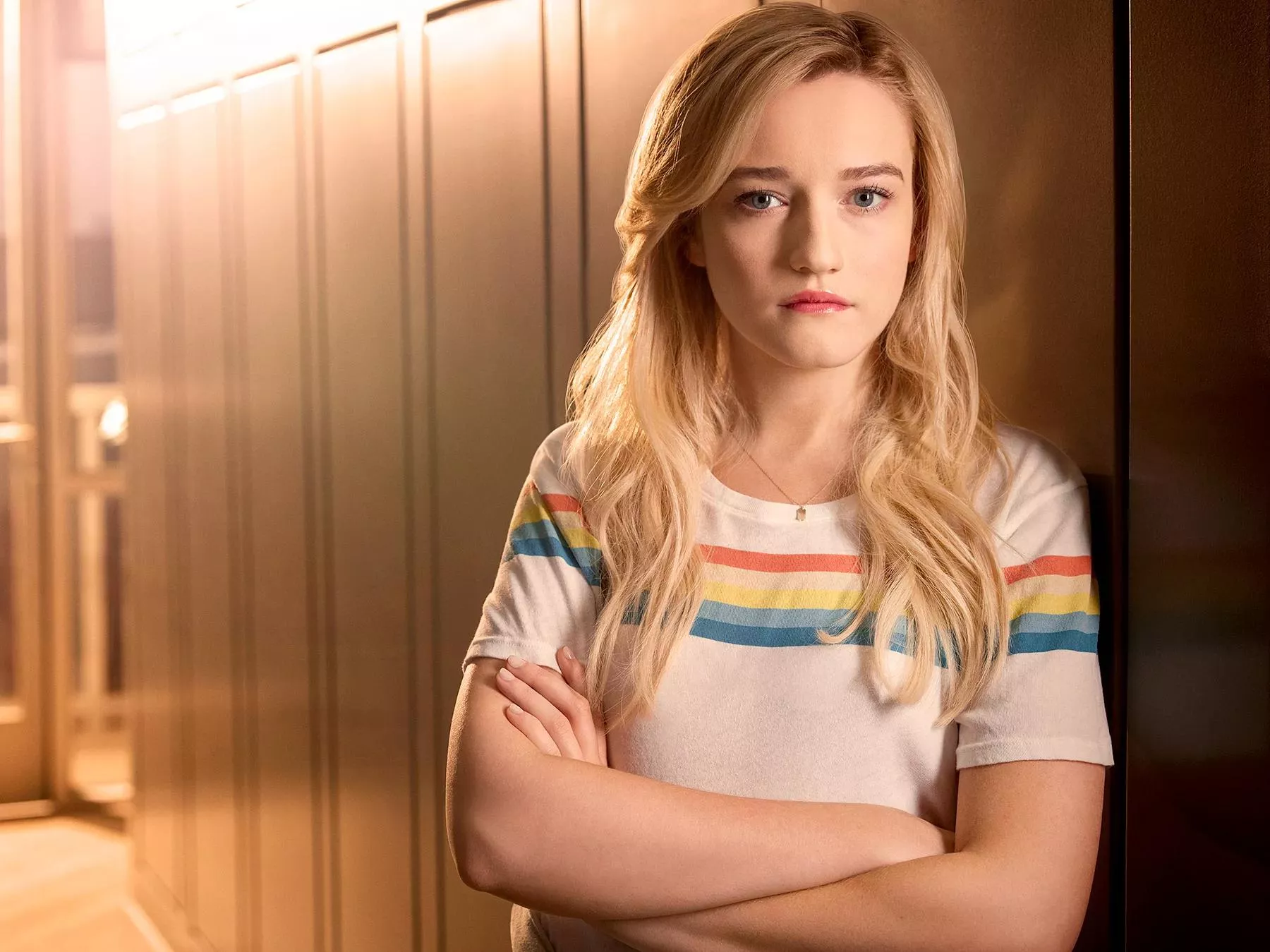 Julia Garner posted by GlamMetalLion