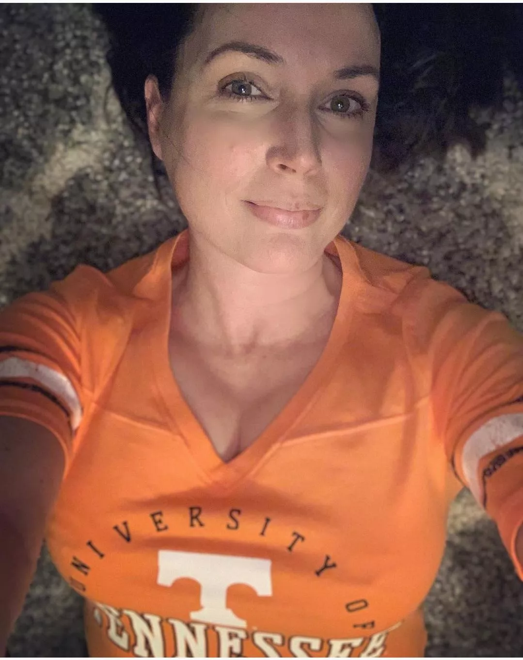 Julie Ann Emery posted by tossawy135