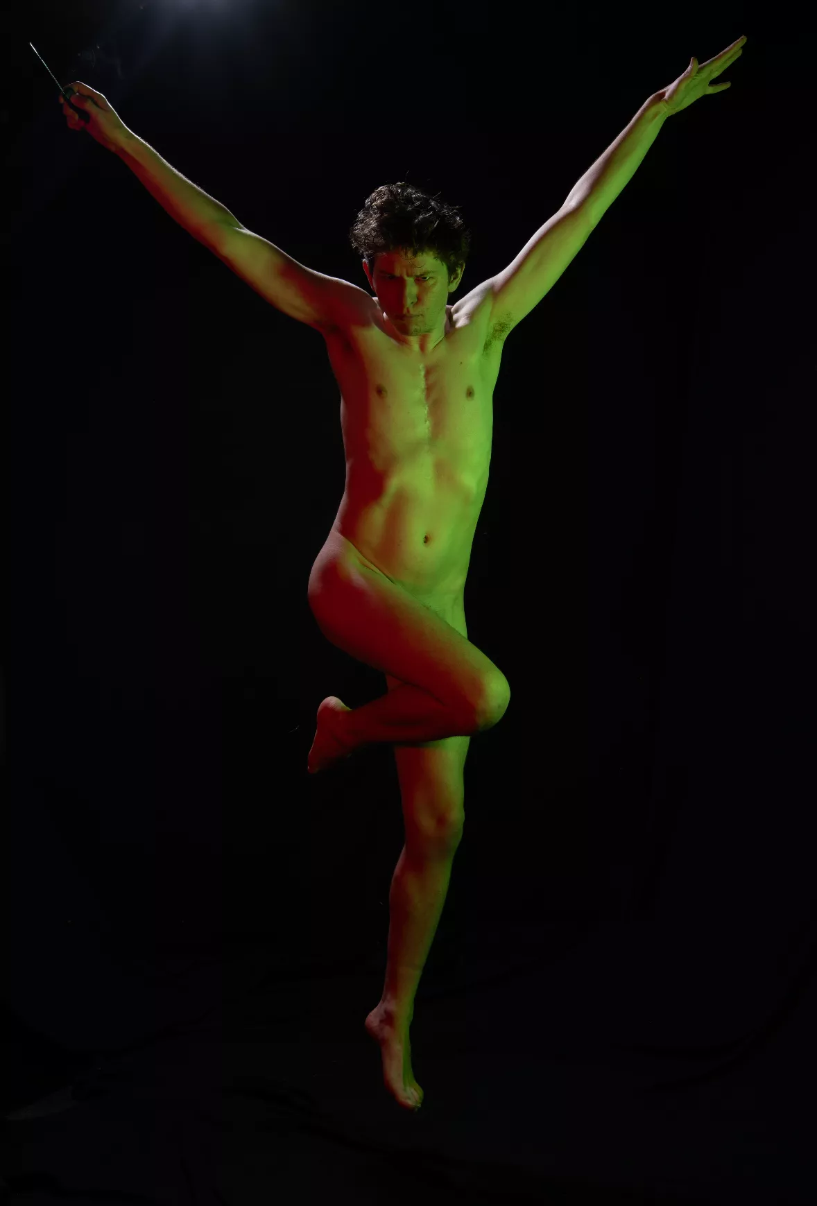 Jumping into Contrasting Color posted by ANewKinkyHeart